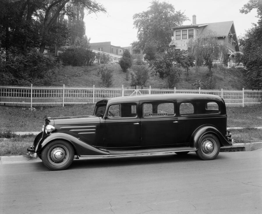 Chevrolet Master Hearse by William Pfeiffer Auto & Carriage Works '1934